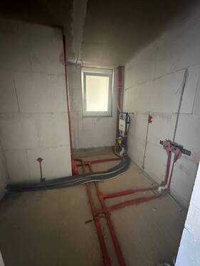 tempImageh3kpgz.jpg - 