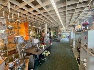 Viel Fläche für die Warenpräsentation - 