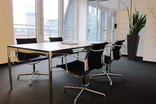 Meetingraum - Büro zur Miete in Frankfurt am Main
