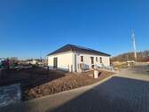 Außenansicht - Bungalow mit 110,00 m&sup2; in Löbnitz zur Miete