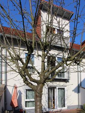 Rückansicht - Fertig zum Einziehen: Gemütliches Reihenmittelhaus für Ihre Familie!