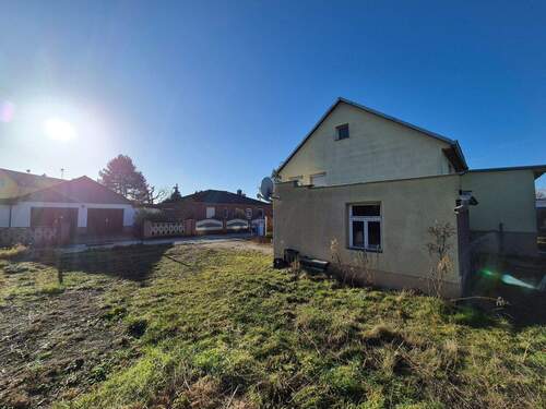 Außenansicht - 3 Zimmer Einfamilienhaus zum Kaufen in Delitzsch