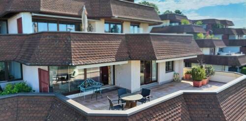 Sicht auf die große Dachterrasse - 