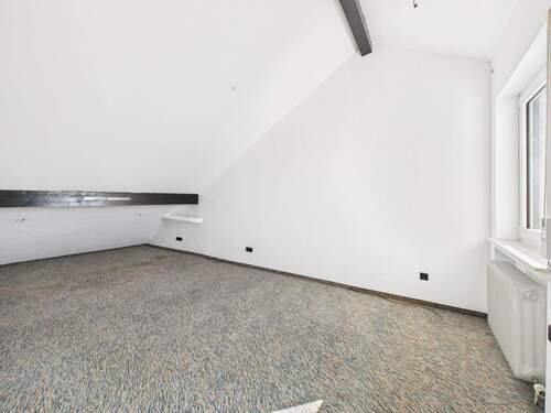 Gemütliches Kinderzimmer OG - 