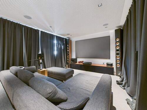 Gemütliches Heimkino - 