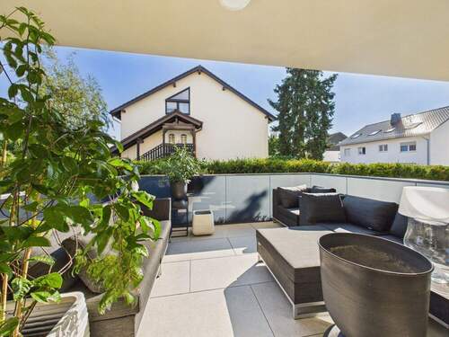 Balkon für sonnige Stunden - 