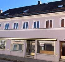 Altstadthaus mit viel Platz - 460.000,00&nbsp;EUR Kaufpreis, ca.&nbsp; 211,00&nbsp;m&sup2;&nbsp;Wohnfl&auml;che in Haag (PLZ: 83527)