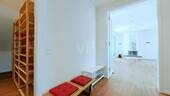 Eingangsbereich mit Abstellraum - 