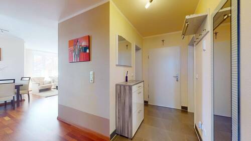 Flur - 3 Zimmer Etagenwohnung zur Miete in Frankfurt am Main