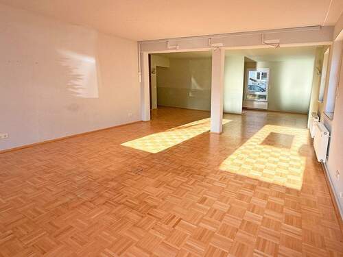 Praxis-/Behandlungsraum - 