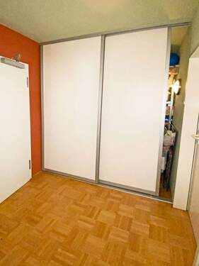 Geräumiger Einbauschrank - 