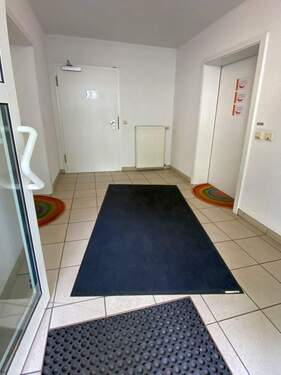 Ebenerdiger Hauseingang - 