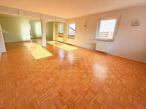 Praxis-/Behandlungsraum - 