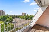 Terrasse 1 - Gemütliche, helle Dachgeschosswohnung mit 2 Terrassen und beeindruckendem Ausblick