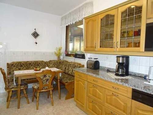 Bild 8 - 4 Zimmer Etagenwohnung zur Miete in Auma-Weidatal