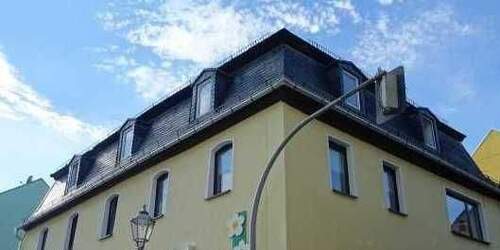 Bild 1 - Etagenwohnung mit 105,00 m&sup2; in Auma-Weidatal zur Miete