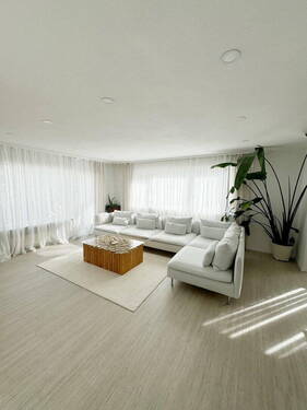 Wohnzimmer - Von Privat: Lichtdurchflutete 3,5 Zimmerwohnung in Ehningen