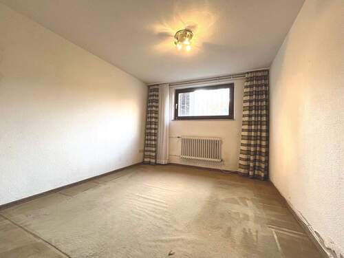 Gemütlicher Hobbyraum im Keller - 