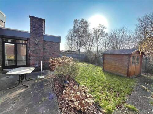 Garten und Terrasse haben Gestaltungspotenzial - 