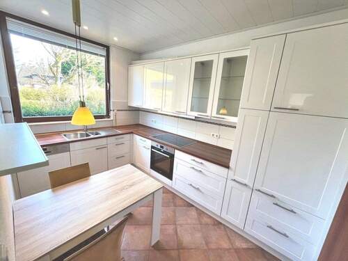 Ein Raum, der Kochen und Wohnen vereint - 