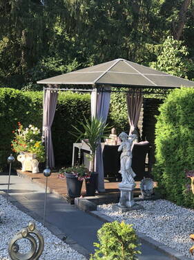 Gartenpavillon - 