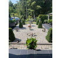 Traumlage an der Briese: hochwertiger Bungalow mit parkähnlichem Garten und Pool - Birkenwerder