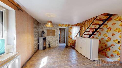 Flur/Eingangsbereich im EG mit Kamin - 