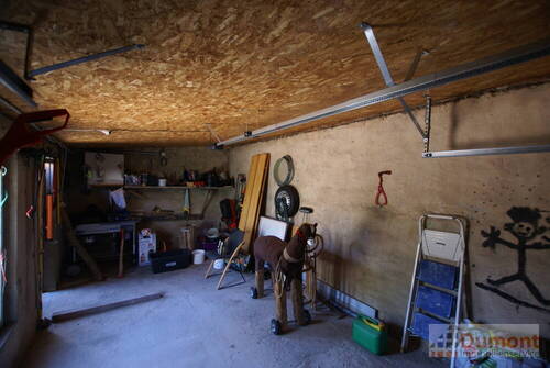 Garage - 