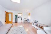 Wohnbereich - 2 Zimmer Etagenwohnung zum Kaufen in Dachau