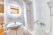Badezimmer - Etagenwohnung mit 56,30 m² in Dachau zum Kaufen