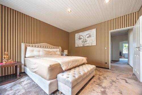 Schlafzimmer 1a - 