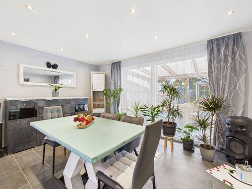 ... offen gestaltetem Esszimmer ... - Reihenmittelhaus mit 94,00 m² in Hamm zum Kaufen