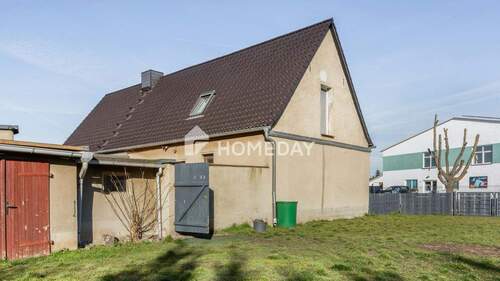 Außenansicht 2 - 5 Zimmer Einfamilienhaus zum Kaufen in Zörbig