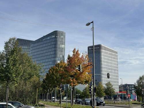 Gegenüber vom Hyperion - 3 Zimmer Etagenwohnung in München