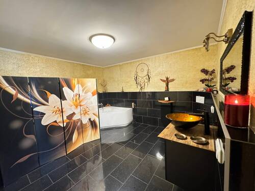 tempImageNGXOrX.jpg - 