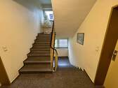Treppenhaus - 2 Zimmer Etagenwohnung zum Kaufen in Leverkusen