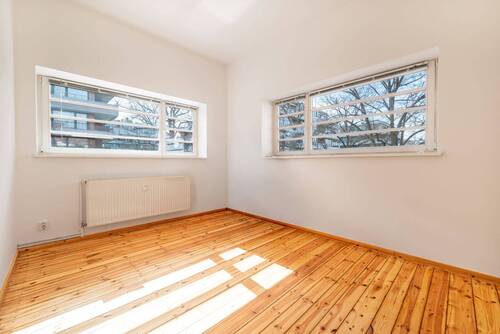 Wohnzimmer 2 - 3 Zimmer Etagenwohnung in Berlin