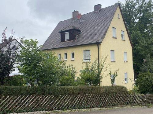 Aussenansicht - 9 Zimmer Mehrfamilienhaus, Wohnhaus zum Kaufen in Schwabach-Wolkersdorf