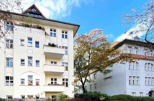 Gebäudeansicht - **Stilvolle Altbauwohnung in Toplage von Friedenau**