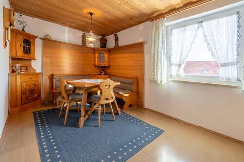 Esszimmer/Kinderzimmer/Büro - 