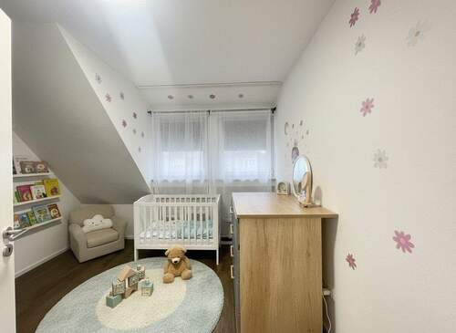 OG Kinderzimmer mit Einrichtungsbeispiel - 