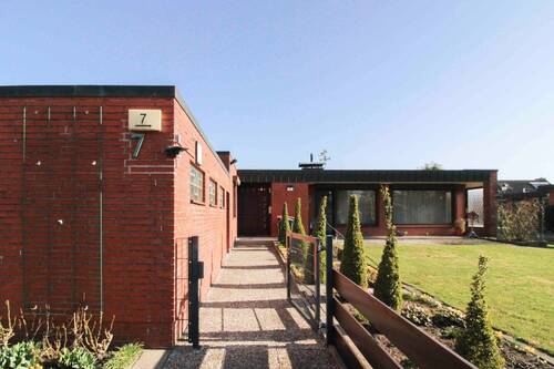 Außenansicht - Wohnen in ruhiger Sackgassenlage - großzügiger Bungalow mit Gartenidylle in Kaltenkirchen