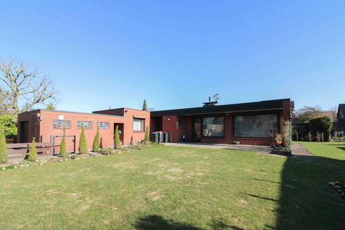 Außenansicht - 6 Zimmer Bungalow zum Kaufen in Kaltenkirchen