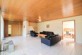 Wohnzimmer - Bungalow mit 143,80 m&sup2; in Kaltenkirchen zum Kaufen