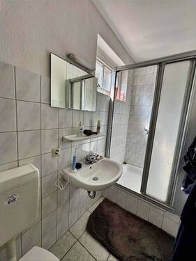 weiteres Bad im EG - 