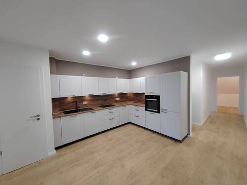 Küche - 3- Zimmer Wohnung in ruhiger Toplage inkl. Einbauküche