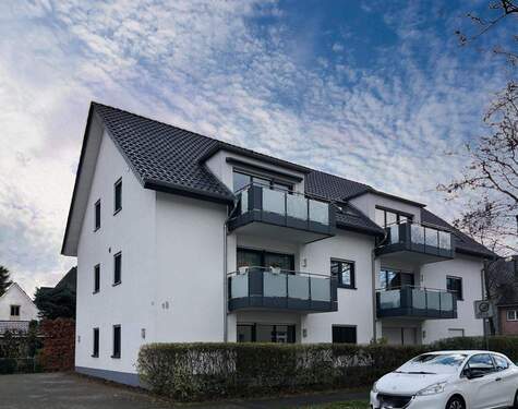 Straßenansicht - 5 Zimmer Etagenwohnung zum Kaufen in Gütersloh