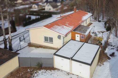 Ansicht Garten und Garagen - 7 Zimmer Einfamilienhaus zum Kaufen in Plau am See