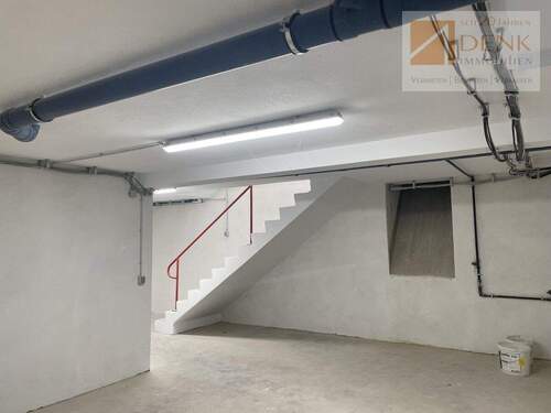 KG, sehr geräumig - 