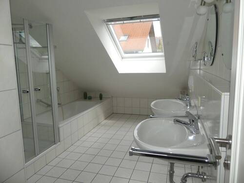 Badezimmer im DG (3) - 